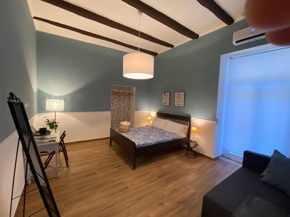 Art Center Apartment *